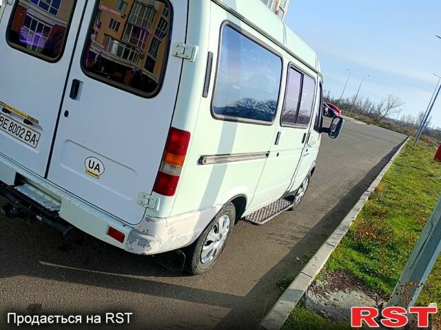 Білий ГАЗ Соболь, об'ємом двигуна 2.3 л та пробігом 98 тис. км за 3400 $, фото 3 на Automoto.ua