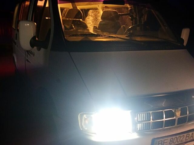 Білий ГАЗ Соболь, об'ємом двигуна 2.3 л та пробігом 98 тис. км за 3400 $, фото 1 на Automoto.ua