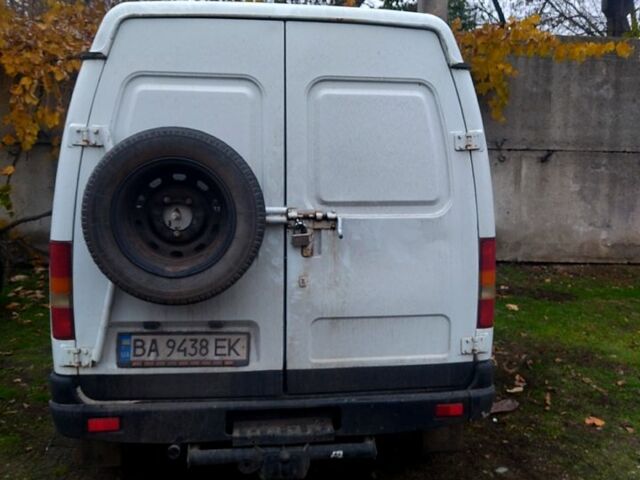 Белый ГАЗ Соболь, объемом двигателя 2.3 л и пробегом 250 тыс. км за 1700 $, фото 1 на Automoto.ua