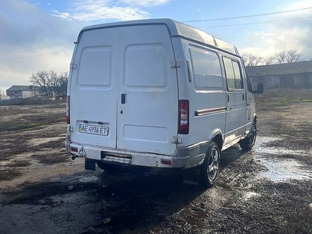 Белый ГАЗ Соболь, объемом двигателя 2.3 л и пробегом 82 тыс. км за 1400 $, фото 2 на Automoto.ua