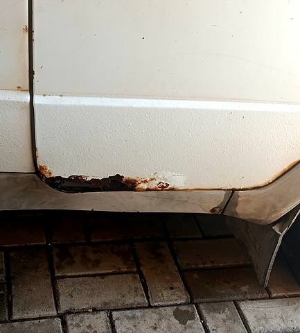 Білий ГАЗ Соболь, об'ємом двигуна 2.3 л та пробігом 358 тис. км за 2000 $, фото 5 на Automoto.ua