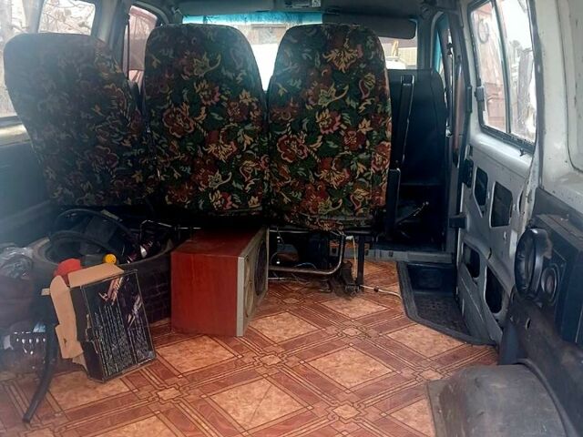 Белый ГАЗ Соболь, объемом двигателя 2.5 л и пробегом 246 тыс. км за 1440 $, фото 2 на Automoto.ua
