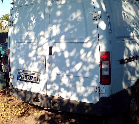 Білий ГАЗ Соболь, об'ємом двигуна 2.5 л та пробігом 315 тис. км за 1900 $, фото 3 на Automoto.ua