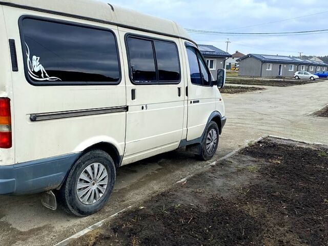 Бежевий ГАЗ Соболь, об'ємом двигуна 2.3 л та пробігом 0 тис. км за 2000 $, фото 4 на Automoto.ua