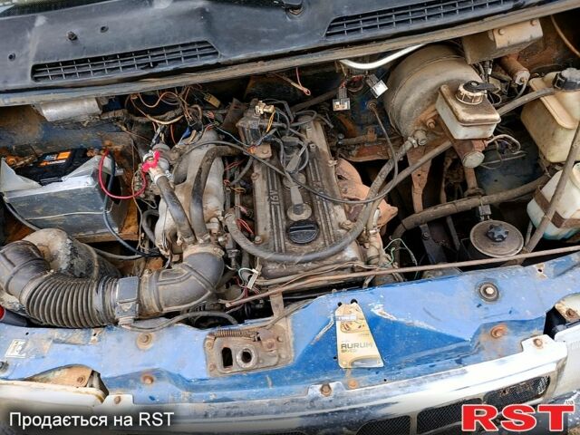ГАЗ Соболь 2001 у Раздельной на Automoto.ua Синій ГАЗ Соболь, об'ємом двигуна 2.3 л та пробігом 100 тис. км за 900 $, фото 2 на Automoto.ua