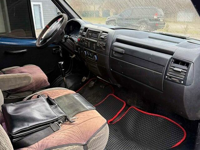 Синій ГАЗ Соболь, об'ємом двигуна 2.5 л та пробігом 205 тис. км за 2300 $, фото 6 на Automoto.ua