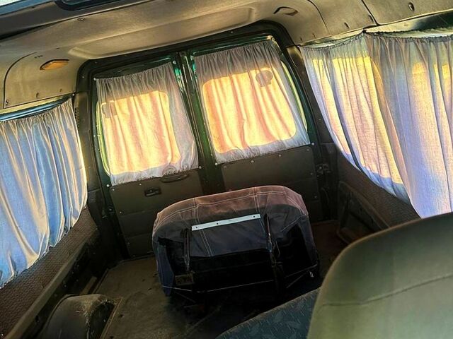 Зелений ГАЗ Соболь, об'ємом двигуна 2.3 л та пробігом 230 тис. км за 900 $, фото 4 на Automoto.ua