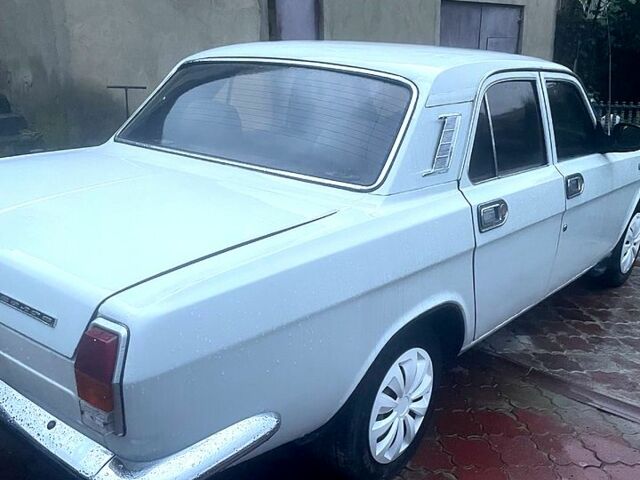 Белый ГАЗ Волга, объемом двигателя 2.4 л и пробегом 155 тыс. км за 1000 $, фото 3 на Automoto.ua