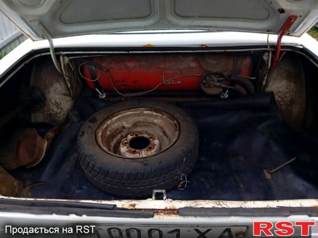 Білий ГАЗ Волга, об'ємом двигуна 2.5 л та пробігом 100 тис. км за 600 $, фото 11 на Automoto.ua