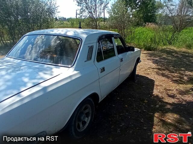 ГАЗ Волга 1988 в Балаклее на Automoto.ua Белый ГАЗ Волга, объемом двигателя 2.4 л и пробегом 120 тыс. км за 700 $, фото 6 на Automoto.ua