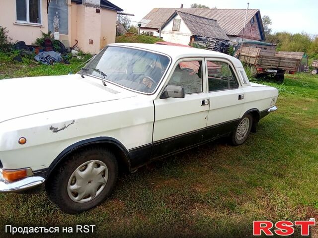 Білий ГАЗ Волга, об'ємом двигуна 2.4 л та пробігом 48 тис. км за 480 $, фото 4 на Automoto.ua