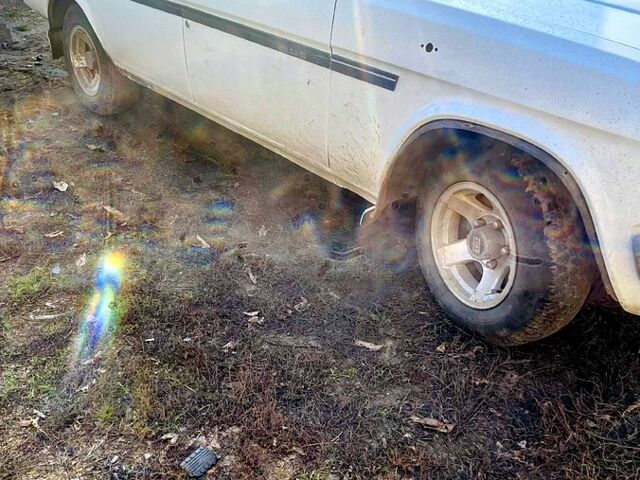 Білий ГАЗ Волга, об'ємом двигуна 2.4 л та пробігом 0 тис. км за 700 $, фото 1 на Automoto.ua