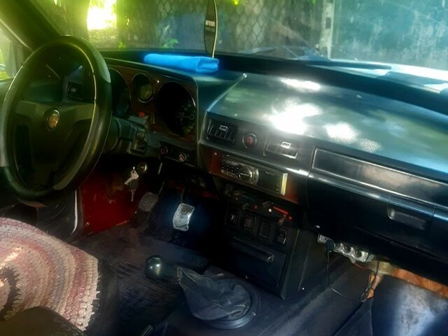 Белый ГАЗ Волга, объемом двигателя 2.4 л и пробегом 120 тыс. км за 600 $, фото 3 на Automoto.ua