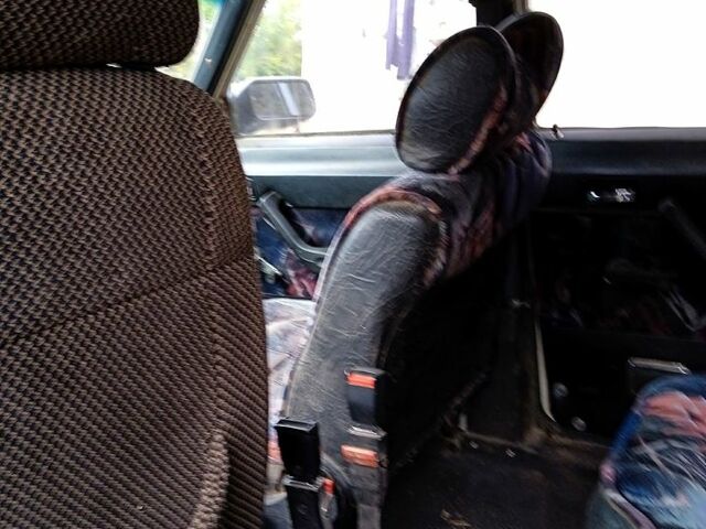 Білий ГАЗ Волга, об'ємом двигуна 2.4 л та пробігом 0 тис. км за 950 $, фото 4 на Automoto.ua