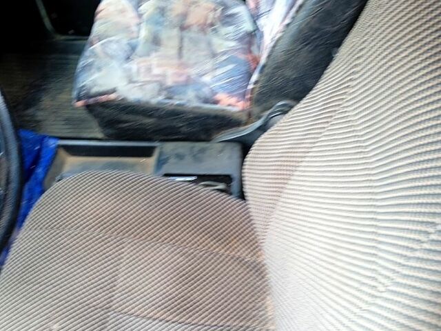 Білий ГАЗ Волга, об'ємом двигуна 2.4 л та пробігом 0 тис. км за 950 $, фото 1 на Automoto.ua