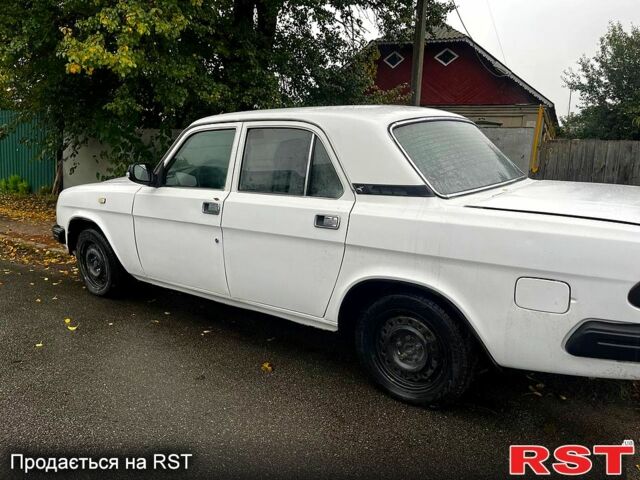 Білий ГАЗ Волга, об'ємом двигуна 2.4 л та пробігом 316 тис. км за 900 $, фото 3 на Automoto.ua