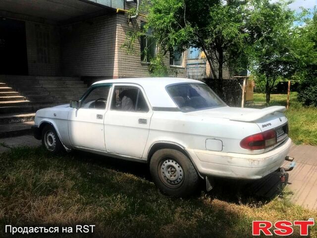Білий ГАЗ Волга, об'ємом двигуна 2.5 л та пробігом 123 тис. км за 603 $, фото 4 на Automoto.ua