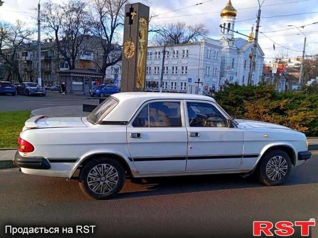 Белый ГАЗ Волга, объемом двигателя 2.4 л и пробегом 180 тыс. км за 1000 $, фото 2 на Automoto.ua