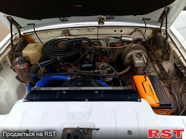 Белый ГАЗ Волга, объемом двигателя 2.4 л и пробегом 180 тыс. км за 1000 $, фото 5 на Automoto.ua