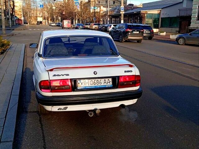 Білий ГАЗ Волга, об'ємом двигуна 2.4 л та пробігом 180 тис. км за 1000 $, фото 1 на Automoto.ua