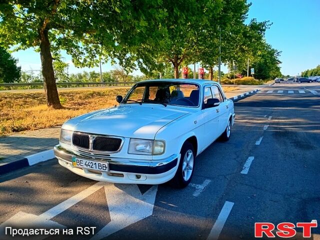 Белый ГАЗ Волга, объемом двигателя 2.4 л и пробегом 169 тыс. км за 1700 $, фото 1 на Automoto.ua