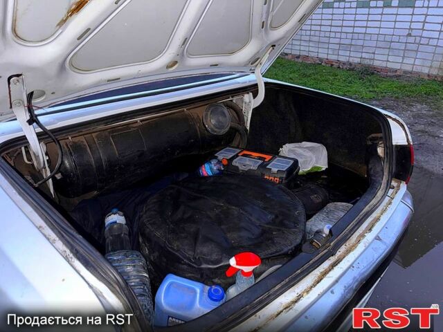Білий ГАЗ Волга, об'ємом двигуна 2.3 л та пробігом 89 тис. км за 1850 $, фото 7 на Automoto.ua