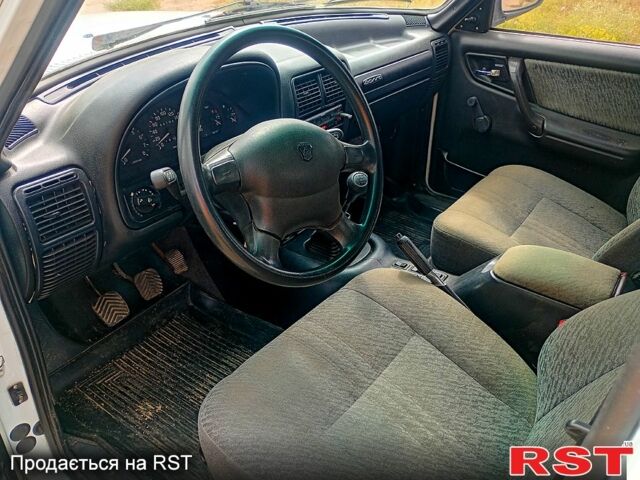 Білий ГАЗ Волга, об'ємом двигуна 2.3 л та пробігом 150 тис. км за 1300 $, фото 5 на Automoto.ua