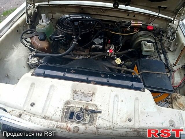 Белый ГАЗ Волга, объемом двигателя 2.4 л и пробегом 150 тыс. км за 1700 $, фото 8 на Automoto.ua