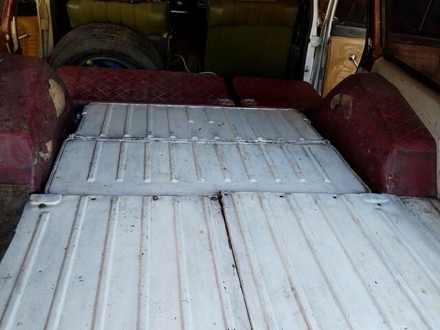 Білий ГАЗ Волга, об'ємом двигуна 2.4 л та пробігом 0 тис. км за 620 $, фото 5 на Automoto.ua