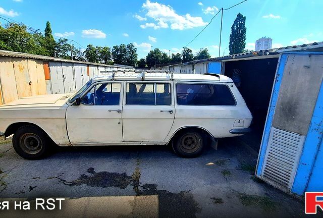 Бежевый ГАЗ Волга, объемом двигателя 2.4 л и пробегом 200 тыс. км за 1000 $, фото 1 на Automoto.ua