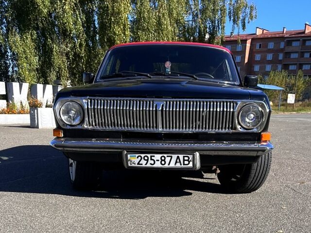 Черный ГАЗ Волга, объемом двигателя 2.4 л и пробегом 300 тыс. км за 3000 $, фото 1 на Automoto.ua