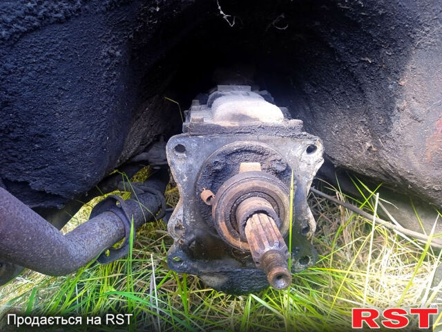 Черный ГАЗ Волга, объемом двигателя 2.5 л и пробегом 75 тыс. км за 290 $, фото 11 на Automoto.ua