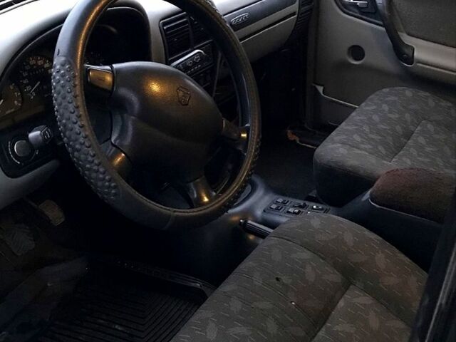 Чорний ГАЗ Волга, об'ємом двигуна 2.4 л та пробігом 100 тис. км за 1070 $, фото 5 на Automoto.ua