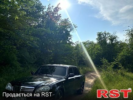Черный ГАЗ Волга, объемом двигателя 2.5 л и пробегом 130 тыс. км за 1400 $, фото 1 на Automoto.ua