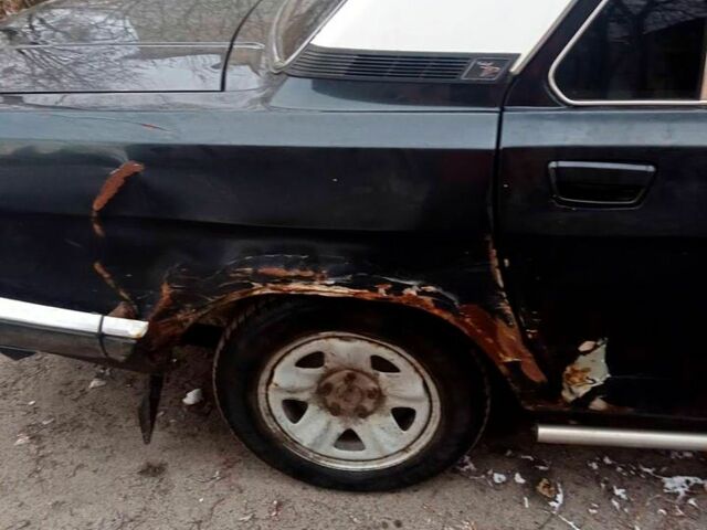 Чорний ГАЗ Волга, об'ємом двигуна 2.3 л та пробігом 200 тис. км за 1000 $, фото 1 на Automoto.ua