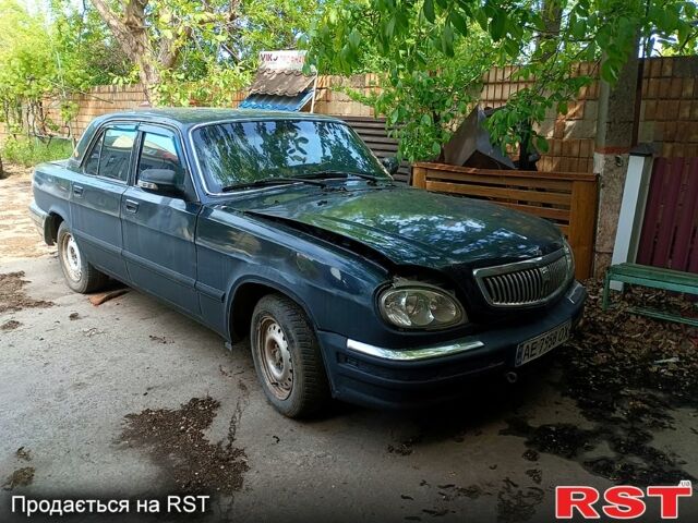 Черный ГАЗ Волга, объемом двигателя 2.4 л и пробегом 250 тыс. км за 999 $, фото 2 на Automoto.ua