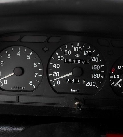 ГАЗ Волга 2007 в Дергачах на Automoto.ua Черный ГАЗ Волга, объемом двигателя 2.3 л и пробегом 187 тыс. км за 1200 $, фото 8 на Automoto.ua