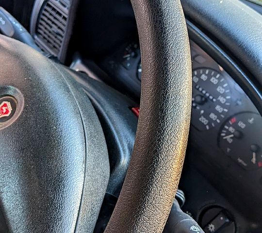 Чорний ГАЗ Волга, об'ємом двигуна 2.3 л та пробігом 58 тис. км за 2500 $, фото 3 на Automoto.ua