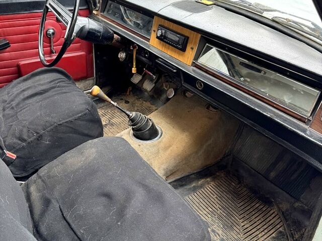 ГАЗ Волга, об'ємом двигуна 2 л та пробігом 120 тис. км за 400 $, фото 3 на Automoto.ua