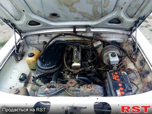 ГАЗ Волга, объемом двигателя 2.4 л и пробегом 300 тыс. км за 1152 $, фото 12 на Automoto.ua