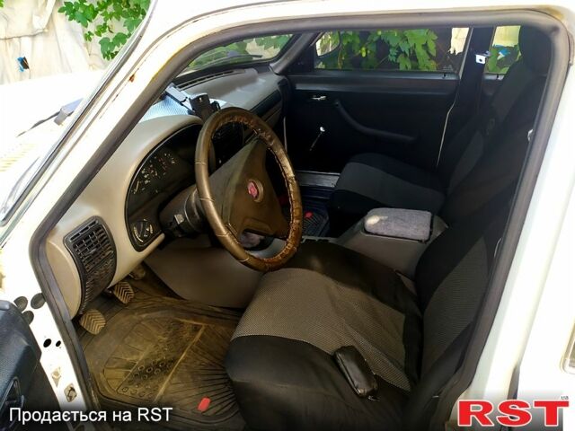 ГАЗ Волга, объемом двигателя 2.4 л и пробегом 300 тыс. км за 1500 $, фото 3 на Automoto.ua