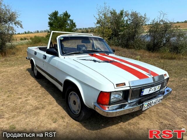 ГАЗ Волга, объемом двигателя 2.4 л и пробегом 200 тыс. км за 800 $, фото 4 на Automoto.ua