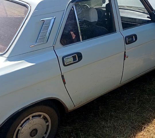 ГАЗ Волга, объемом двигателя 2 л и пробегом 95 тыс. км за 1100 $, фото 6 на Automoto.ua