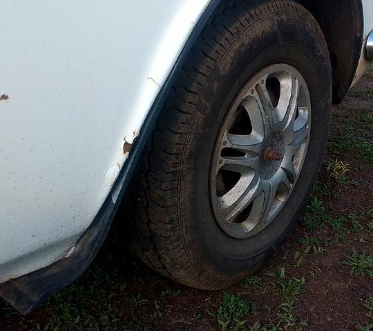 ГАЗ Волга, объемом двигателя 2.5 л и пробегом 94 тыс. км за 800 $, фото 2 на Automoto.ua