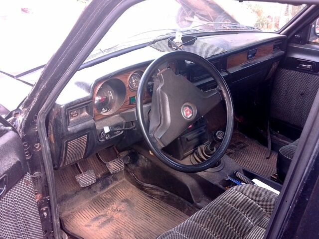 ГАЗ Волга, объемом двигателя 2.3 л и пробегом 0 тыс. км за 600 $, фото 2 на Automoto.ua