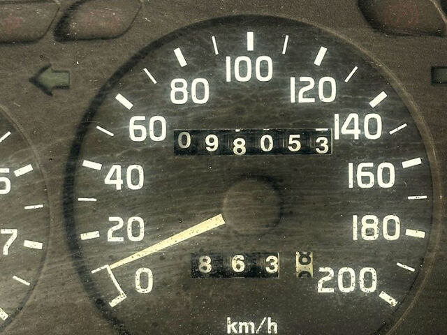 ГАЗ Волга, объемом двигателя 2.4 л и пробегом 98 тыс. км за 1600 $, фото 9 на Automoto.ua