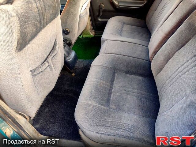 ГАЗ Волга, объемом двигателя 2.5 л и пробегом 160 тыс. км за 900 $, фото 3 на Automoto.ua