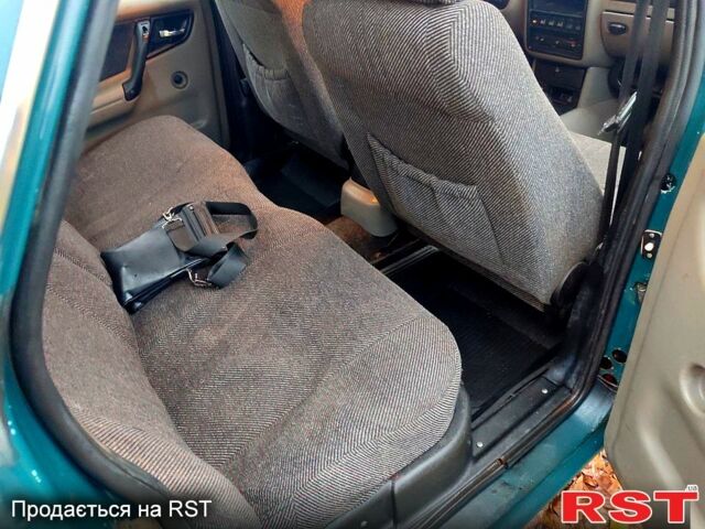 ГАЗ Волга, об'ємом двигуна 2.4 л та пробігом 200 тис. км за 950 $, фото 5 на Automoto.ua