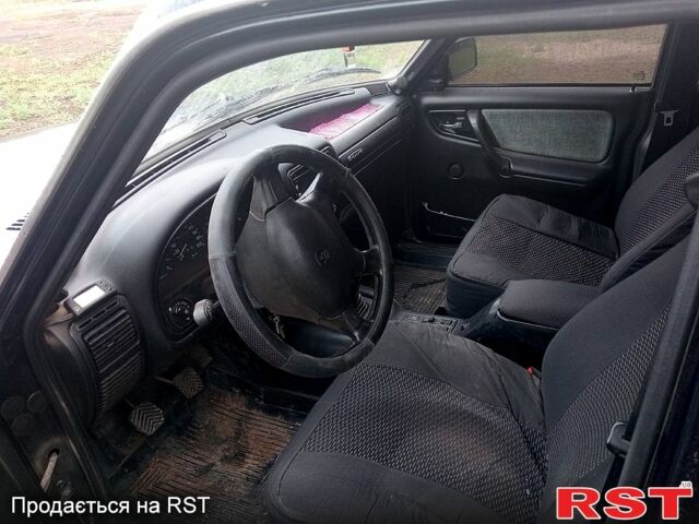ГАЗ Волга, об'ємом двигуна 2.4 л та пробігом 85 тис. км за 950 $, фото 4 на Automoto.ua