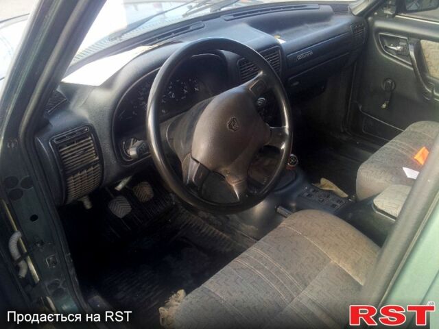 ГАЗ Волга, объемом двигателя 2.3 л и пробегом 200 тыс. км за 1750 $, фото 1 на Automoto.ua